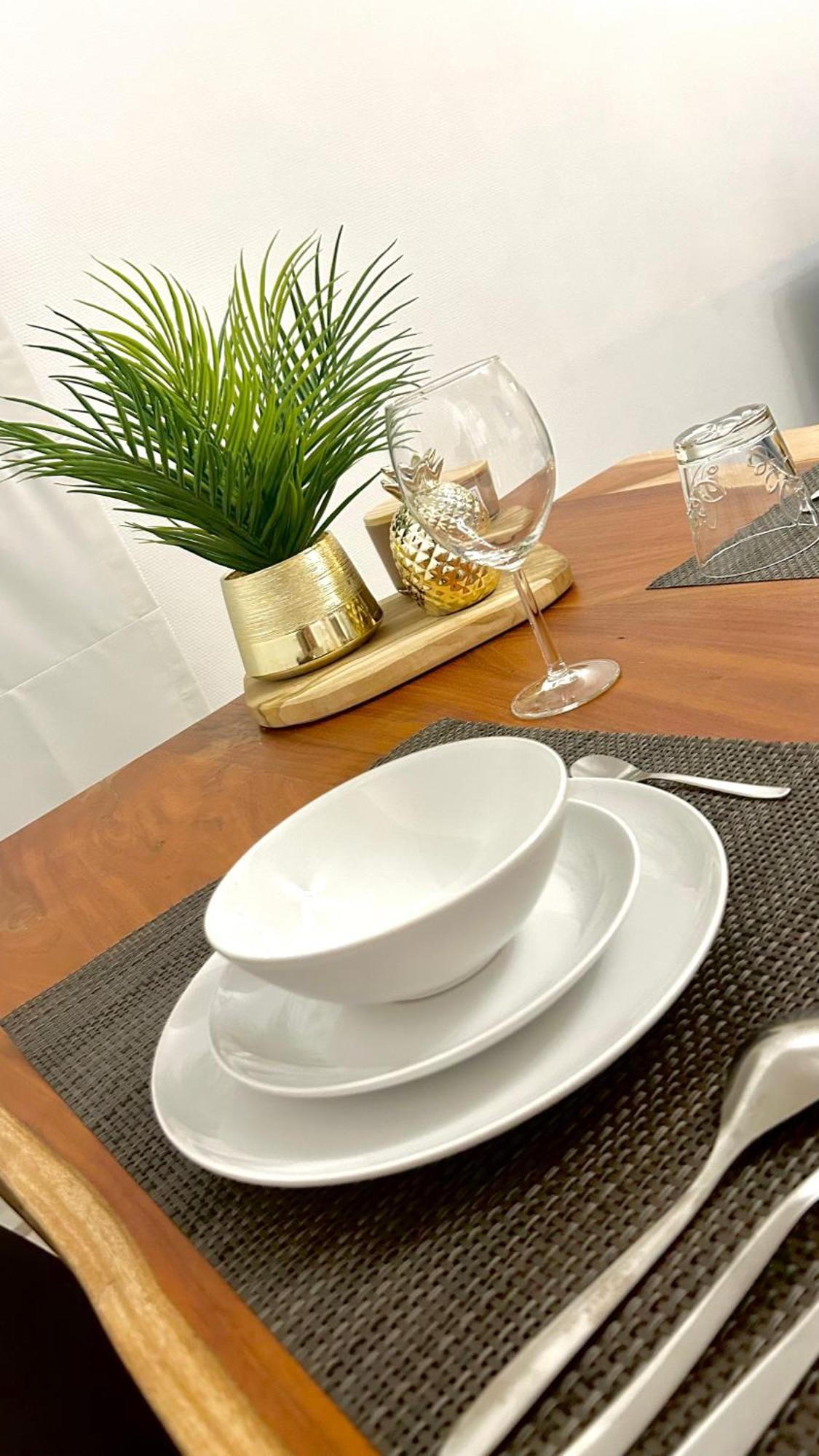 Charming Two Bedroom Flat - Nato - 브뤼셀 외부 사진
